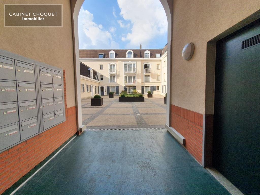 APPARTEMENT T3 A LOUER - VIEUX LILLE - 72 m2 - 1 099 € charges comprises par mois