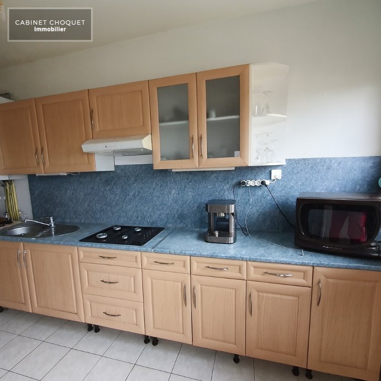 VILLENEUVE D ASCQ - PROX CITE SCIENTIFIQUE & CENTRE COMMERCIAL V2 - METRO TRIOLO - FACILITES GRANDS AXES - F3 AVEC PARKING - Disponible le 28 dcembre