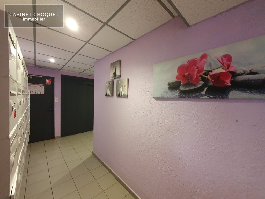 VILLENEUVE D ASCQ - PROX CITE SCIENTIFIQUE & CENTRE COMMERCIAL V2 - METRO TRIOLO - FACILITES GRANDS AXES - F3 - Disponible de suite
