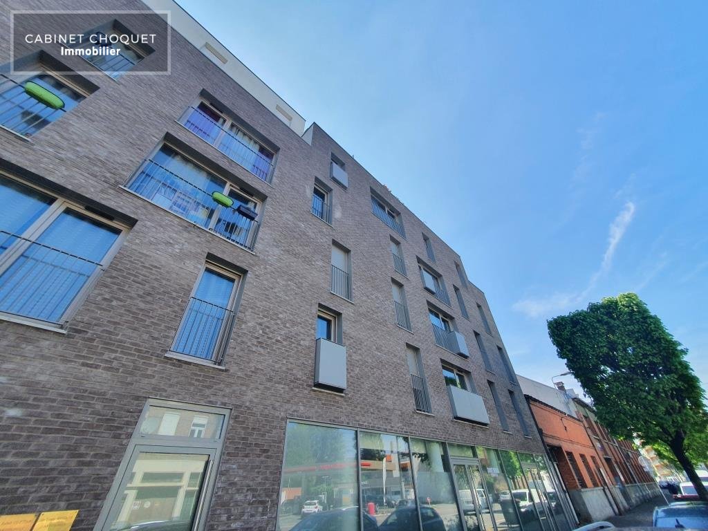 LILLE HELLEMMES - PROX METRO MAIRIE D HELLEMMES - COMMERCES- FACILITES GRANDS AXES - F4 BBC AVEC BALCON & PARKING - Disponible   partir du 28 dcembre