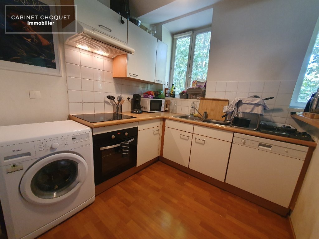 LILLE - CENTRE - REPUBLIQUE - RUE NICOLAS LEBLANC - METRO RIHOUR & REPUBLIQUE - PROCHE RUE NATIONALE - F4 NON MEUBLE AVEC CAVE  - Disponible de suite