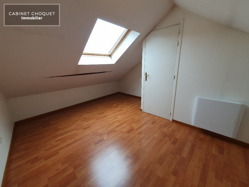 LILLE - CENTRE - REPUBLIQUE - RUE NICOLAS LEBLANC - METRO RIHOUR & REPUBLIQUE - PROCHE RUE NATIONALE - F4 NON MEUBLE AVEC CAVE  - Disponible de suite