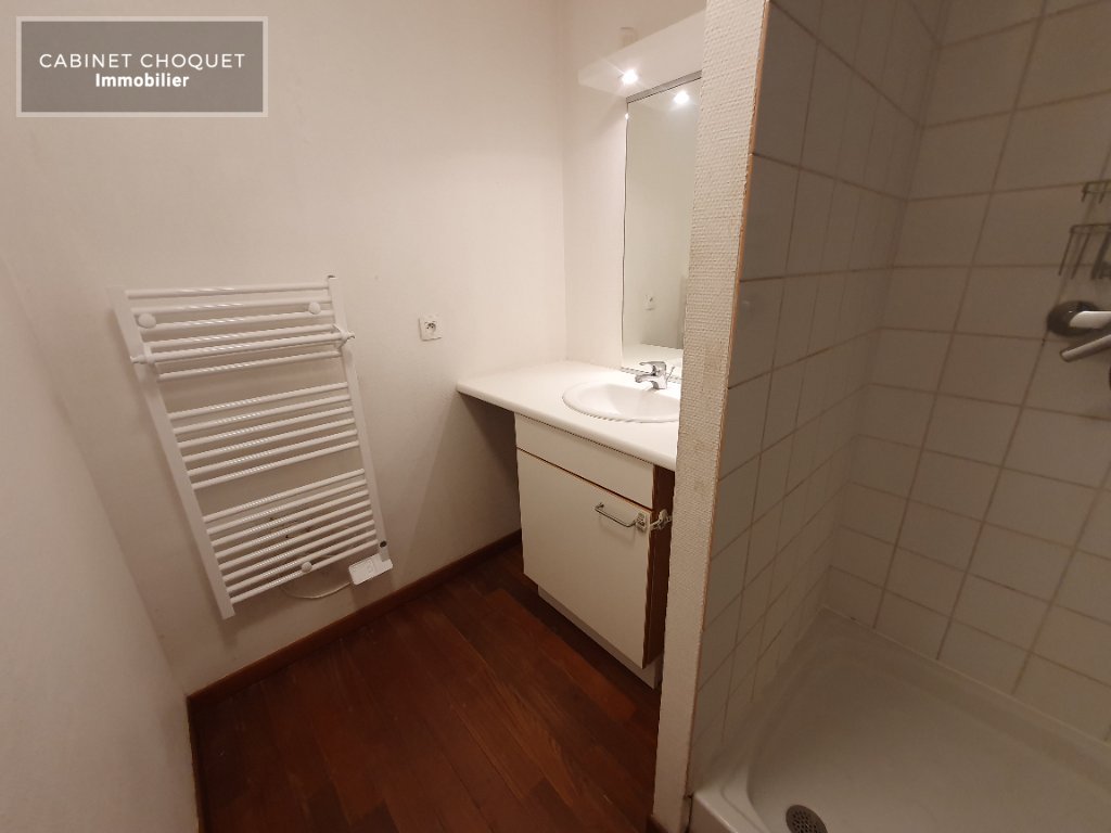 LILLE - CENTRE - REPUBLIQUE - RUE NICOLAS LEBLANC - METRO RIHOUR & REPUBLIQUE - PROCHE RUE NATIONALE - F4 NON MEUBLE AVEC CAVE  - Disponible de suite