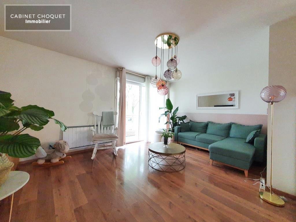 F4 AVEC 2 GRANDS BALCONS ET PARKING A VENDRE - LILLE BOIS HABITE - 85 m2 - 276500€