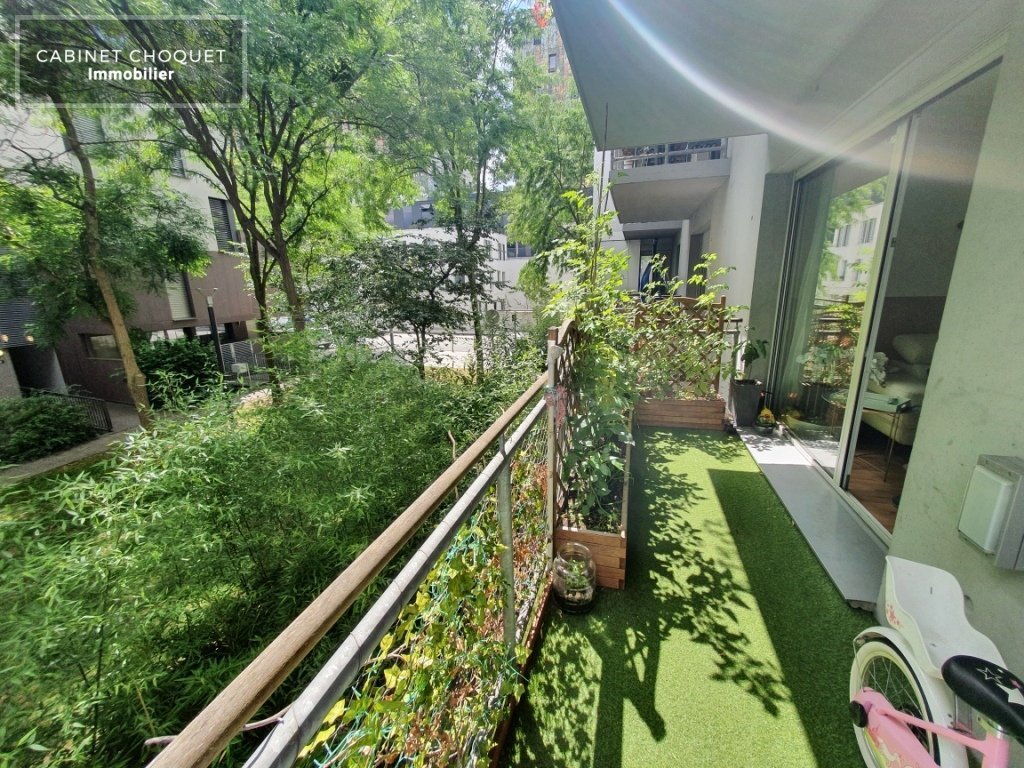 F4 AVEC 2 GRANDS BALCONS ET PARKING A VENDRE - LILLE BOIS HABITE - 85 m2 - 276500€