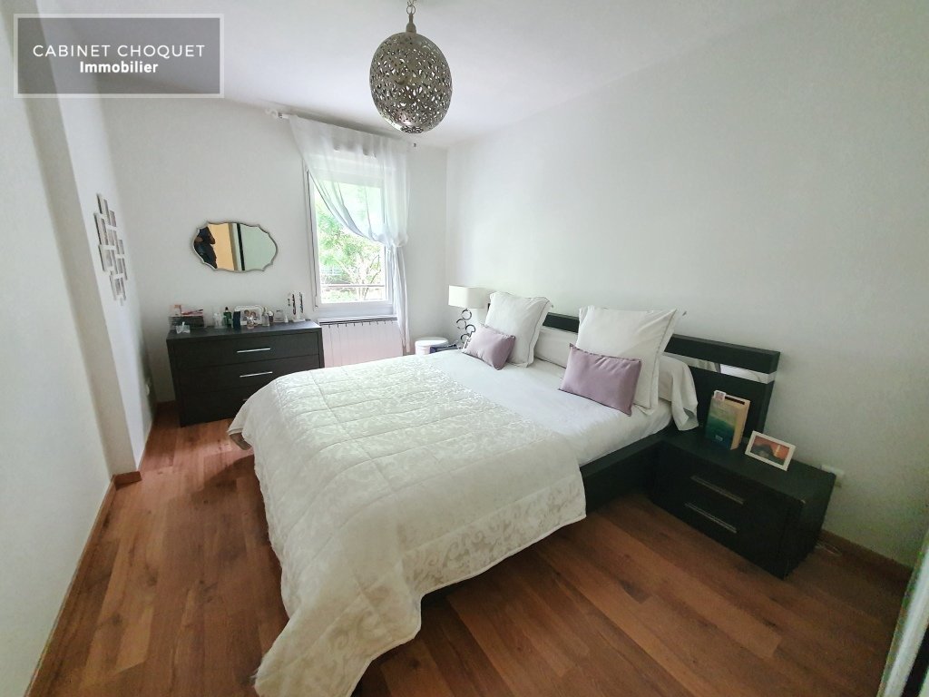 F4 AVEC 2 GRANDS BALCONS ET PARKING A VENDRE - LILLE BOIS HABITE - 85 m2 - 276500€