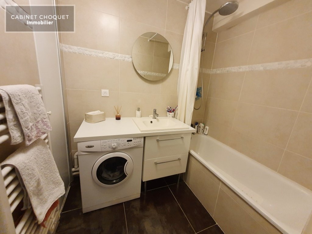 F4 AVEC 2 GRANDS BALCONS ET PARKING A VENDRE - LILLE BOIS HABITE - 85 m2 - 276500€