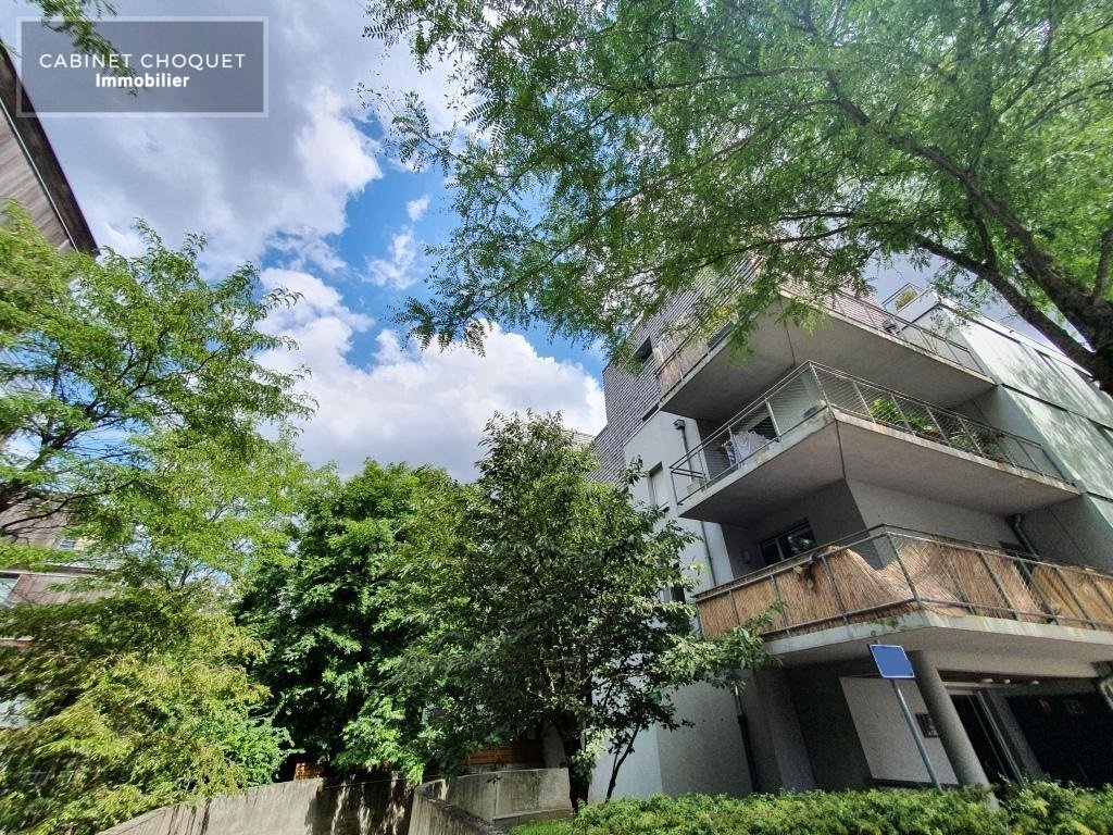 F4 AVEC 2 GRANDS BALCONS ET PARKING A VENDRE - LILLE BOIS HABITE - 85 m2 - 276500€