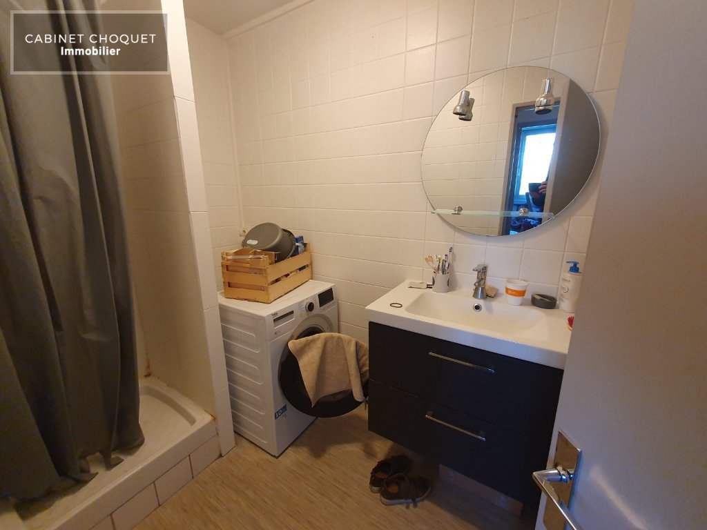 LILLE - CORMONTAIGNE - ENTRE VAUBAN ET CHR - ENTRE METROS CORMONTAIGNE & PORT DE LILLE - F5 FAMILIAL MEUBLE AVEC CAVE - Disponible de suite